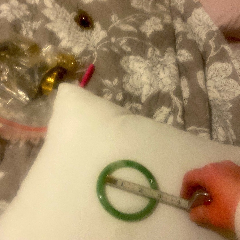 Jade Bangle - Picture 4 of 4
